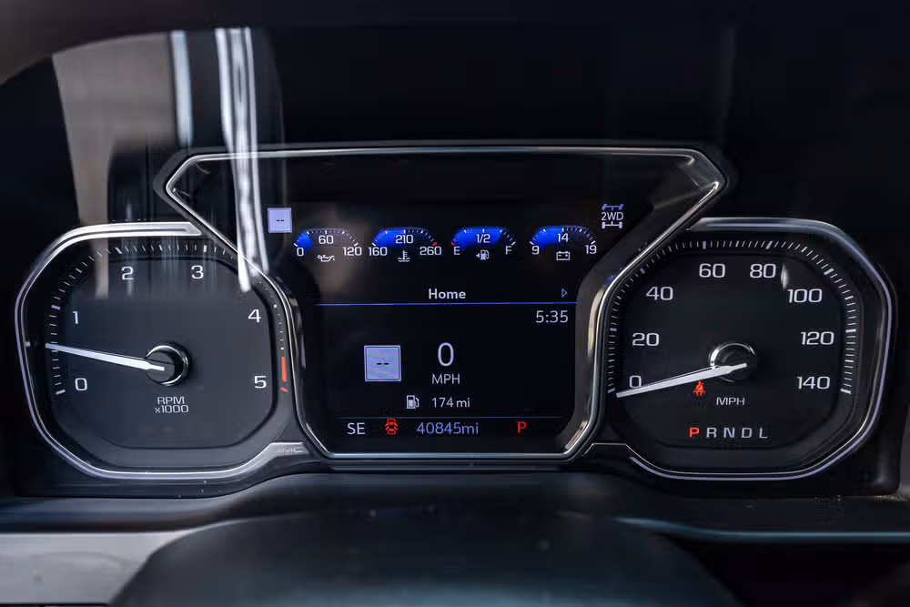 2022 GMC Sierra 3500HD Denali Crew Cab Image 19