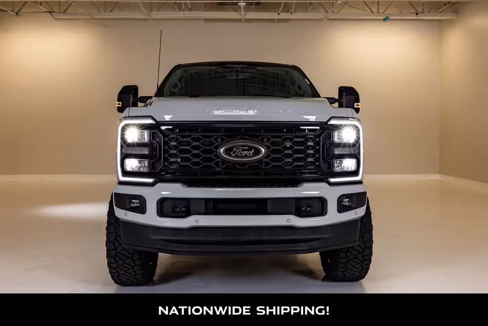 2025 Ford F-250 Super Duty Lariat Crew Cab Image 4