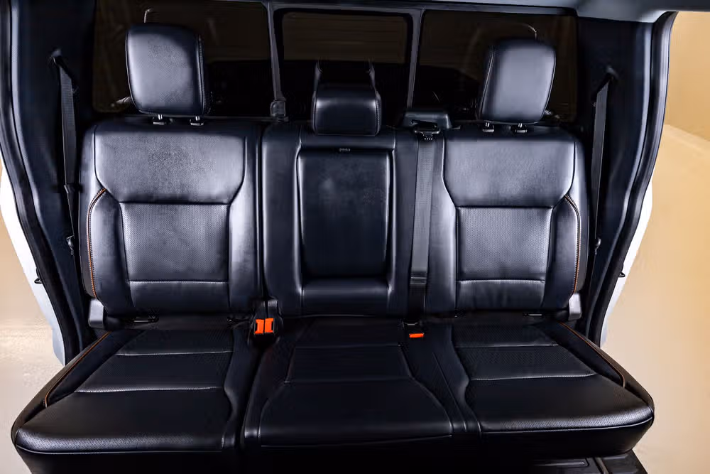 2025 Ford F-250 Super Duty Lariat Crew Cab Image 36
