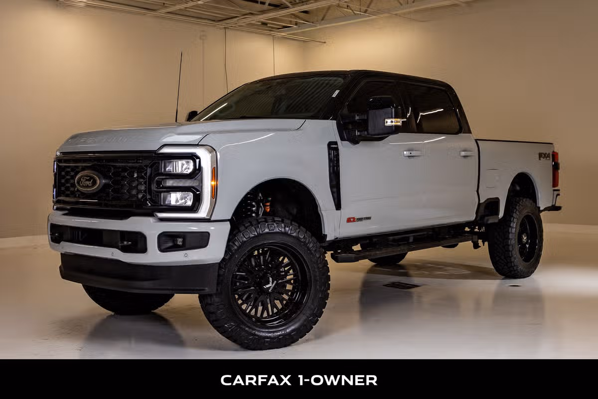 2025 Ford F-250 Super Duty Lariat Crew Cab