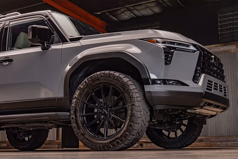 2024 Lexus GX 550 Overtrail+ Image 11