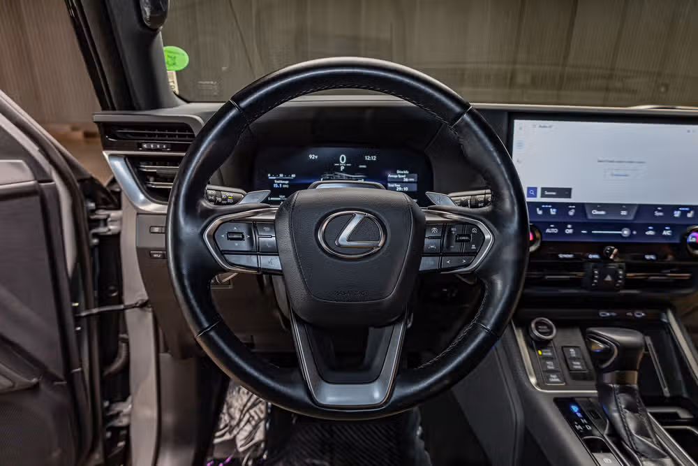 2024 Lexus GX 550 Overtrail+ Image 13