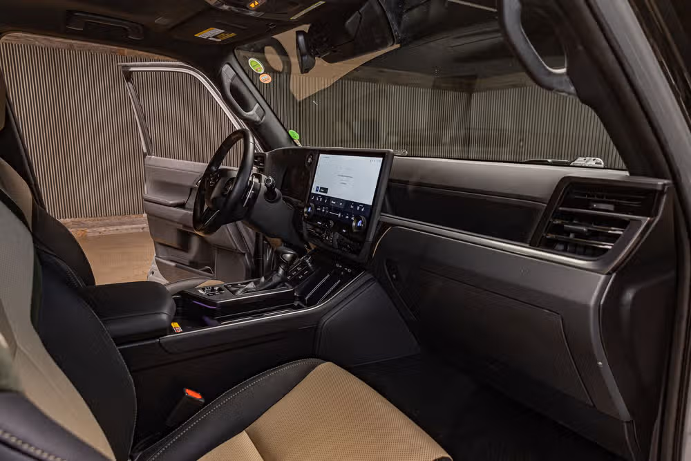 2024 Lexus GX 550 Overtrail+ Image 14