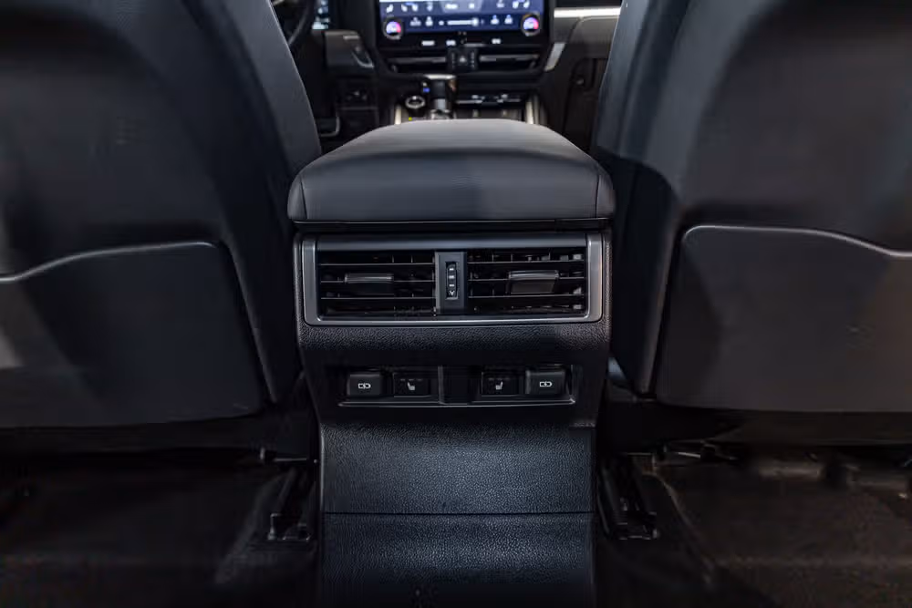 2024 Lexus GX 550 Overtrail+ Image 23