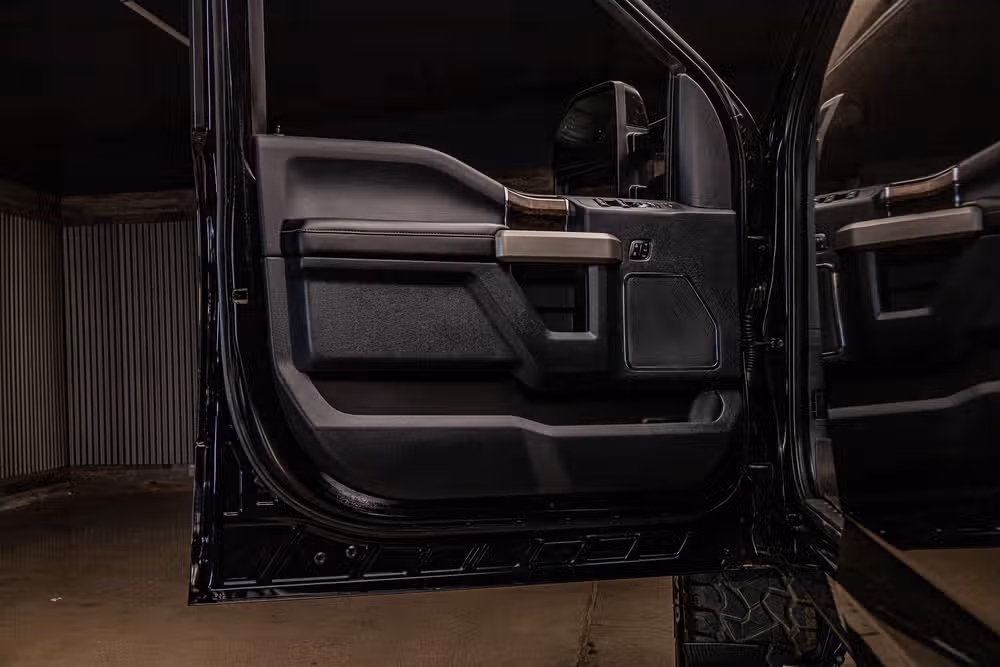 2022 Ford F-250 Super Duty Lariat Crew Cab Image 29