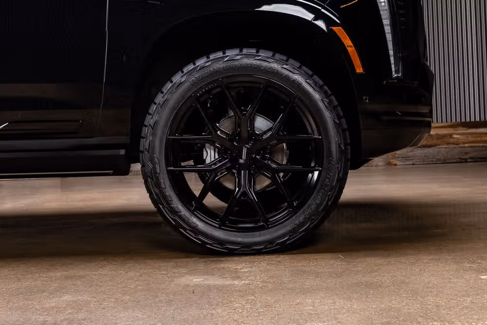 2026 Cadillac Escalade Platinum Sport Image 12