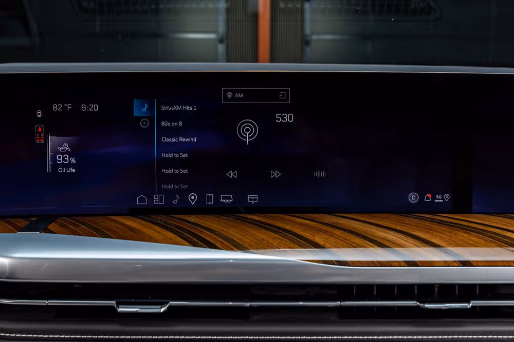 2026 Cadillac Escalade Platinum Sport Image 25