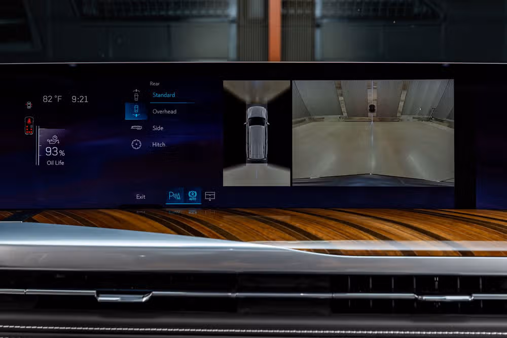 2026 Cadillac Escalade Platinum Sport Image 26