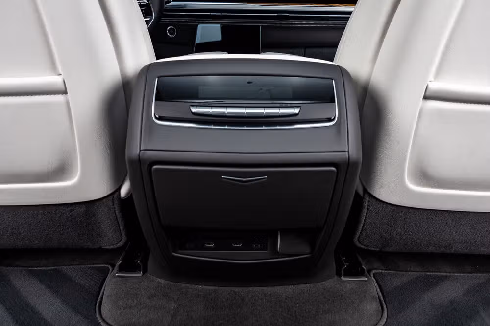 2026 Cadillac Escalade Platinum Sport Image 34