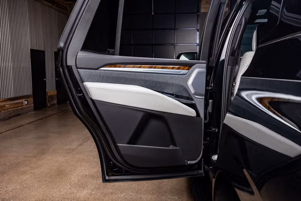 2026 Cadillac Escalade Platinum Sport Image 40