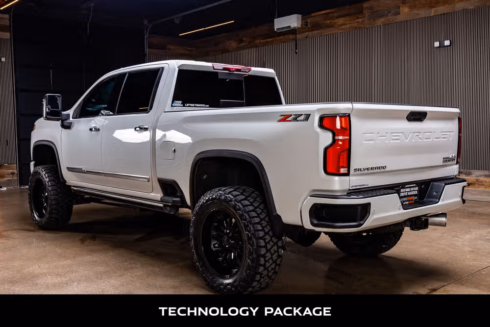 2024 Chevrolet Silverado 2500HD High Country Crew Cab Image 6