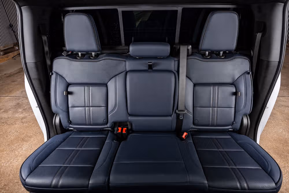 2024 Chevrolet Silverado 2500HD High Country Crew Cab Image 33