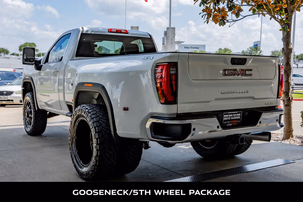 2024 GMC Sierra 3500HD SLE Regular Cab Image 7