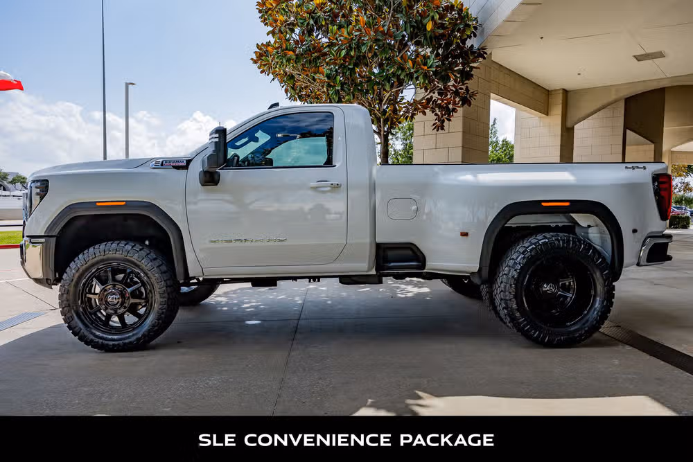2024 GMC Sierra 3500HD SLE Regular Cab Image 6