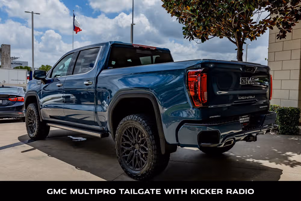 2025 GMC Sierra 1500 Denali Ultimate Crew Cab Image 7