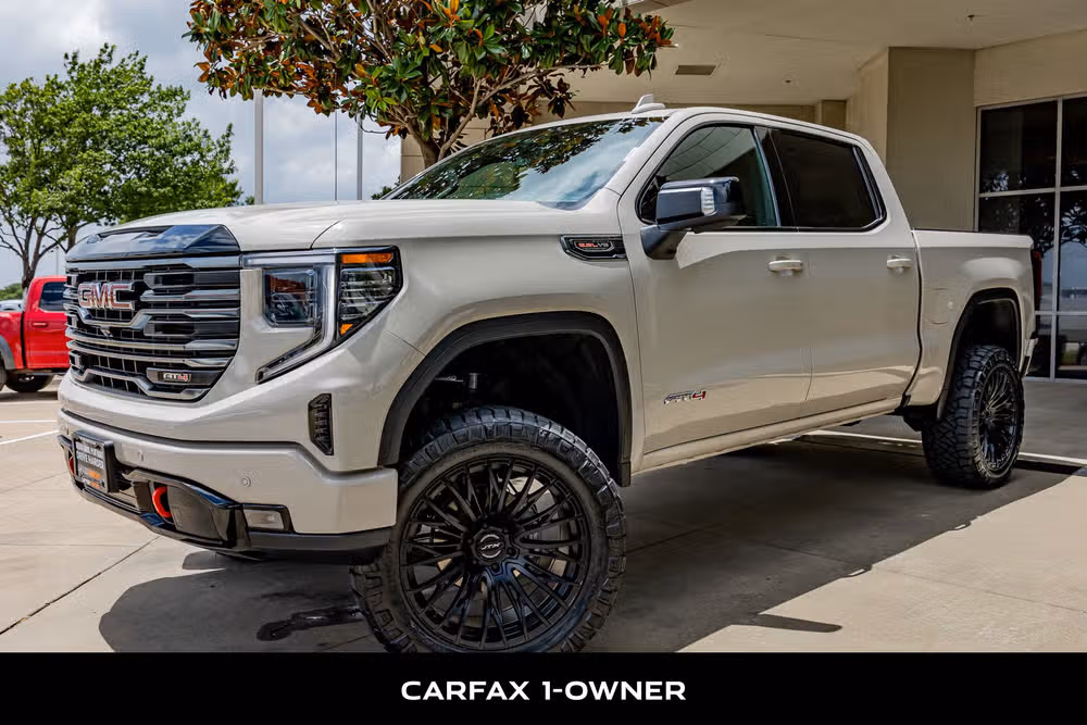 2026 GMC Sierra 1500 AT4 Crew Cab Image 5