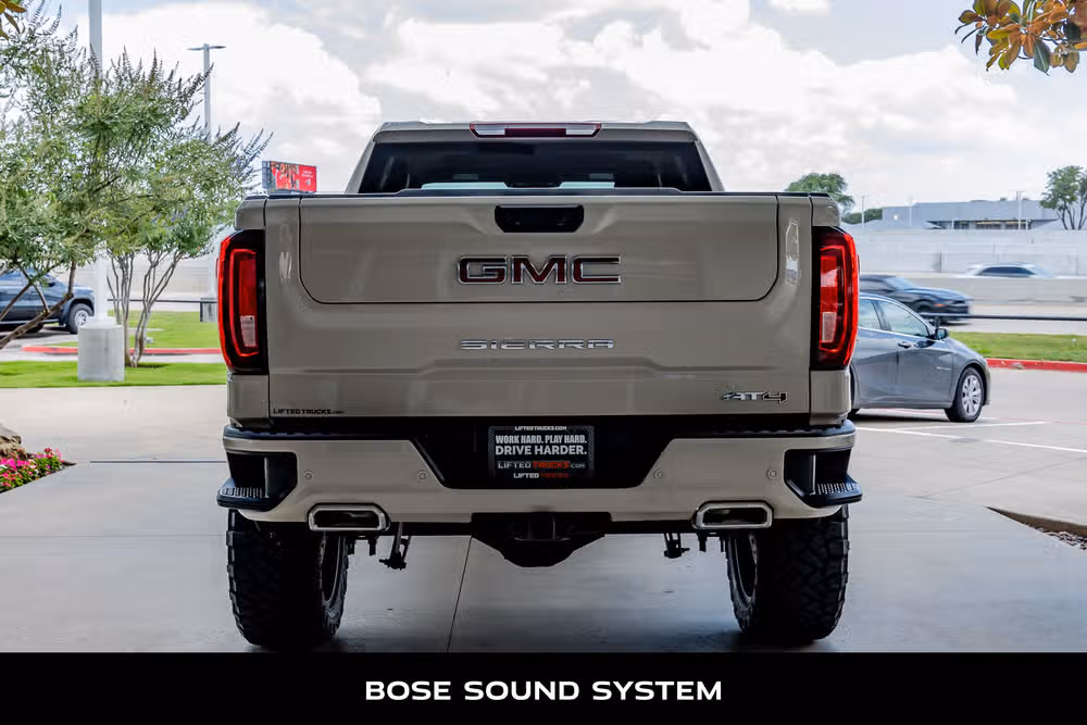 2026 GMC Sierra 1500 AT4 Crew Cab Image 8