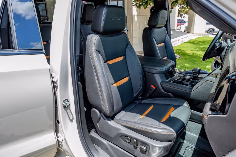 2026 GMC Sierra 1500 AT4 Crew Cab Image 30