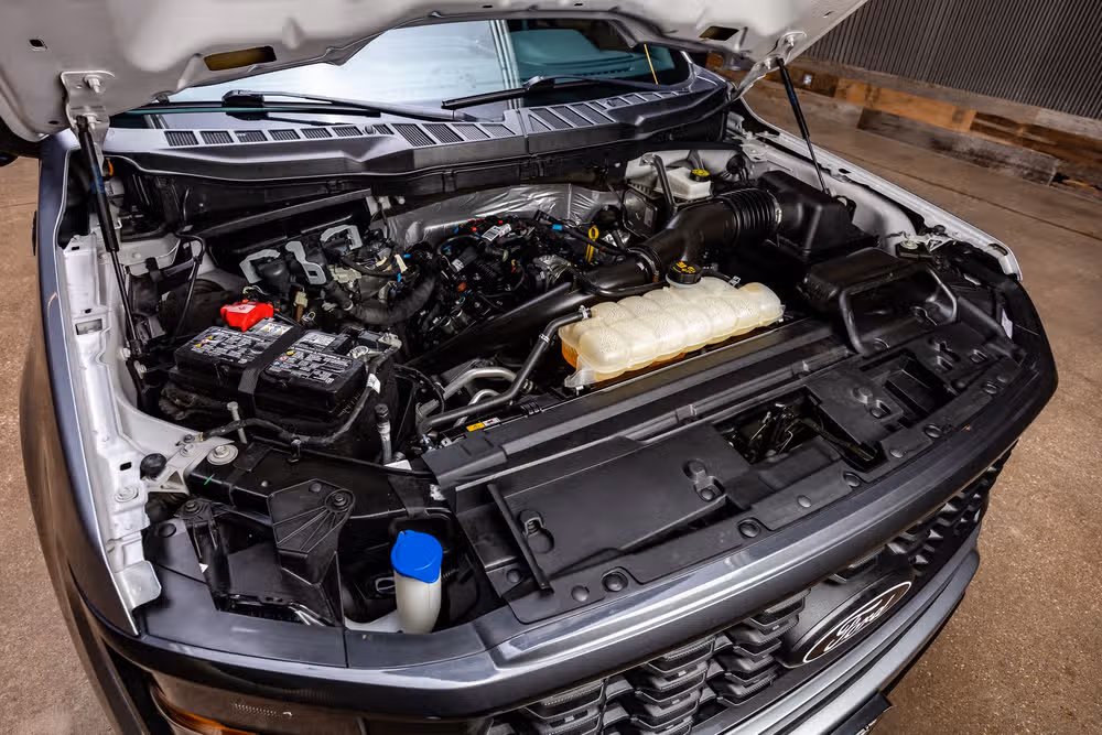 2025 Ford F-150 STX SuperCrew Image 40