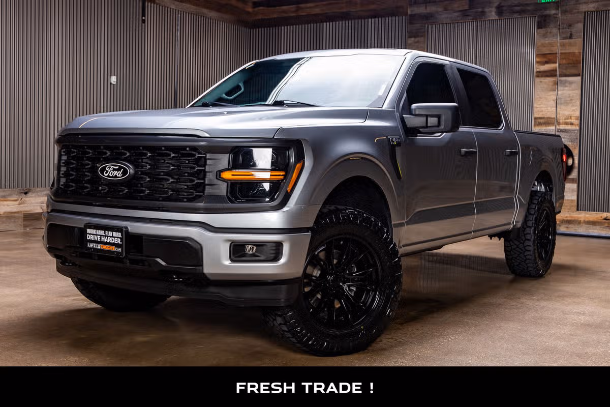 2025 Ford F-150 STX SuperCrew