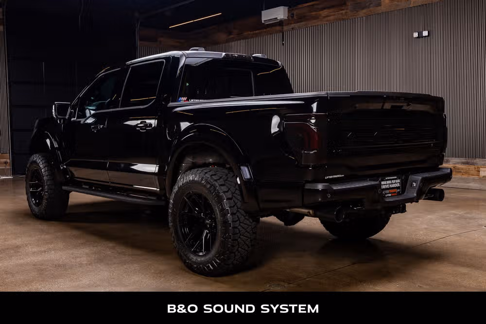 2026 Ford F-150 Raptor SuperCrew Image 7