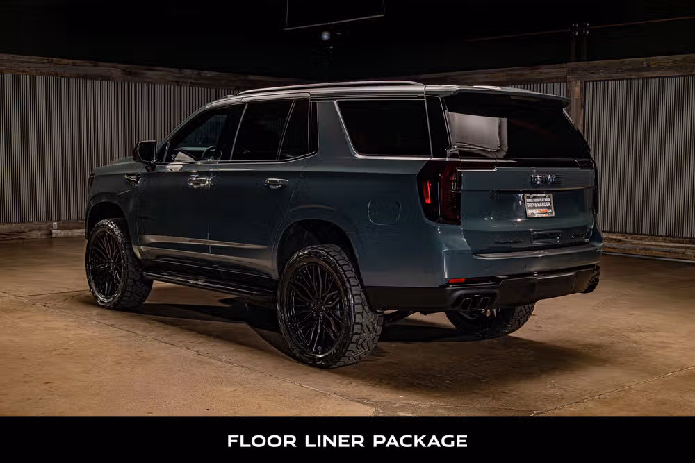2025 GMC Yukon AT4 Image 7