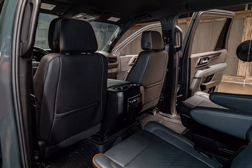 2025 GMC Yukon AT4 Image 22