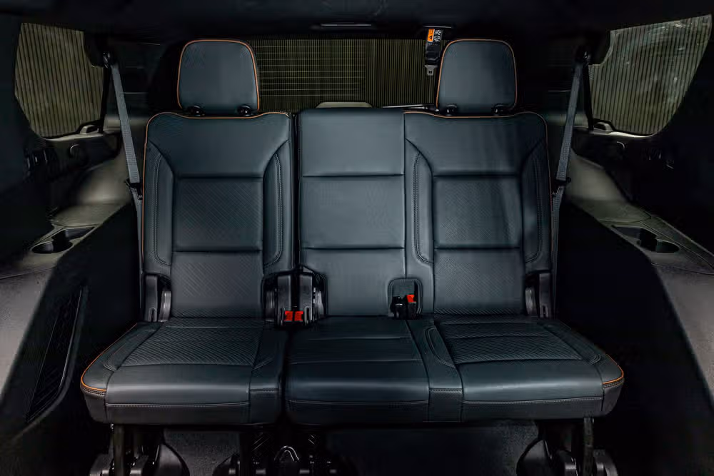 2025 GMC Yukon AT4 Image 25