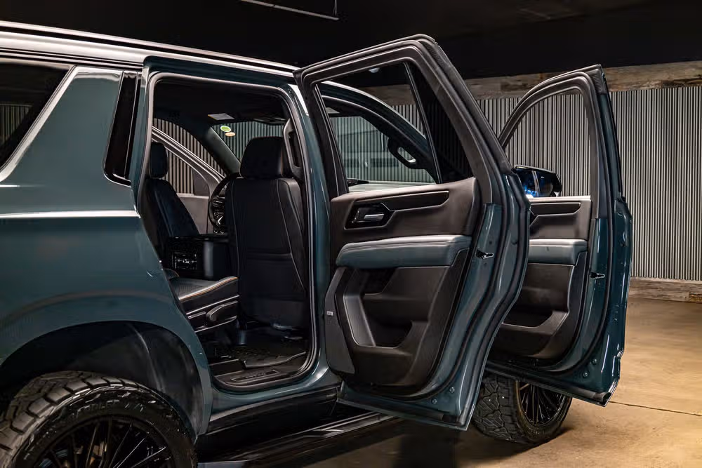 2025 GMC Yukon AT4 Image 31