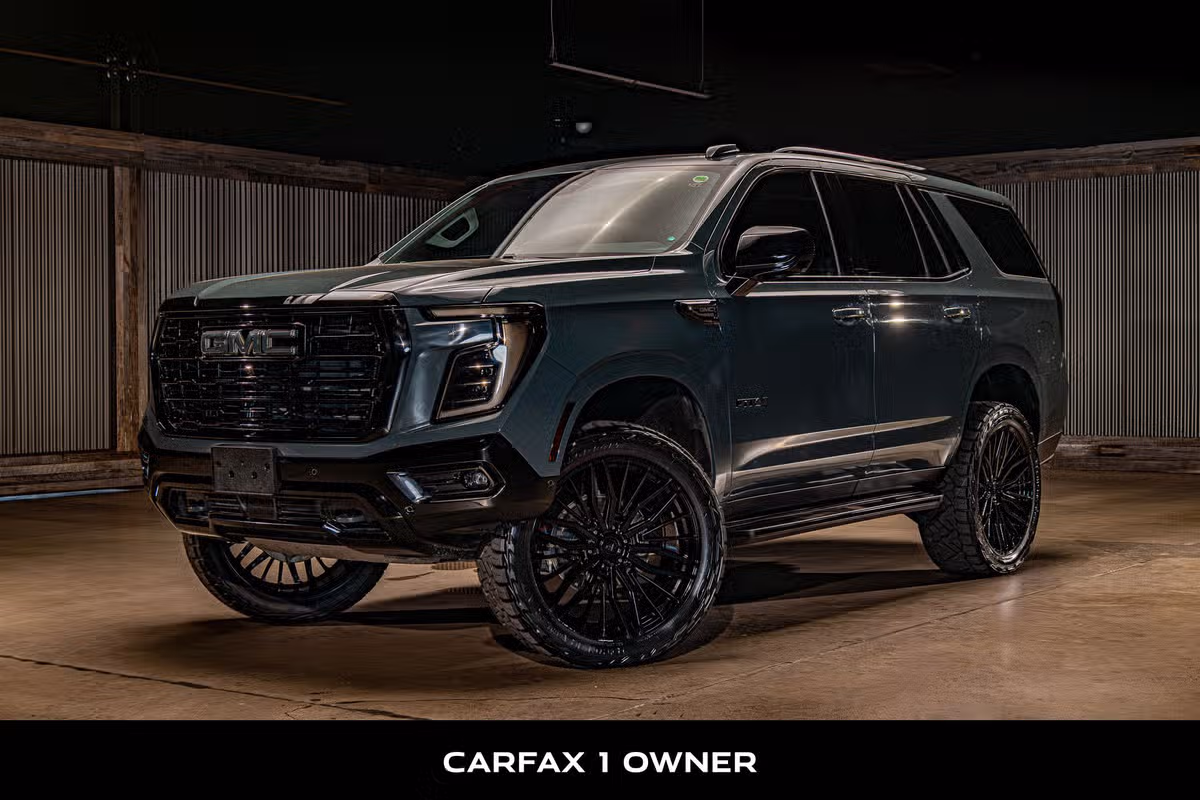 2025 GMC Yukon AT4