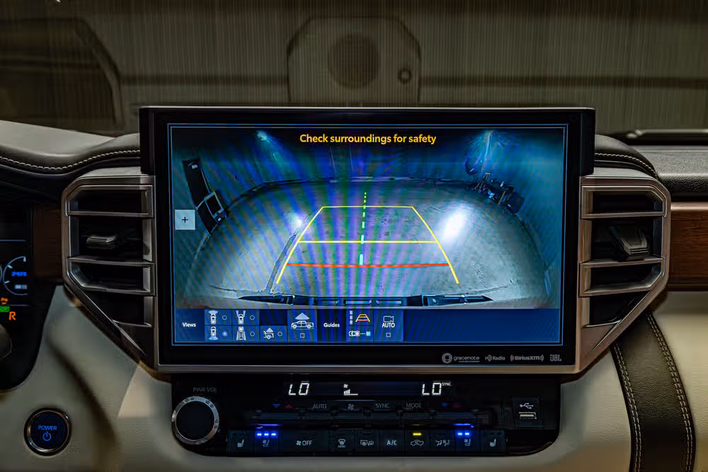 2024 Toyota Tundra 1794 Edition HV CrewMax Image 19