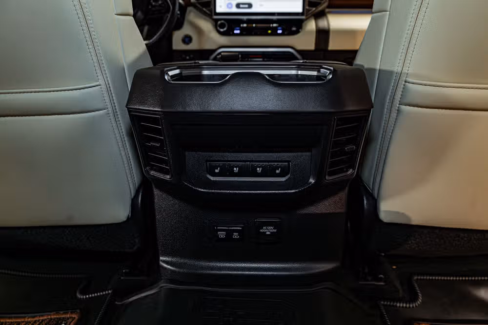 2024 Toyota Tundra 1794 Edition HV CrewMax Image 24