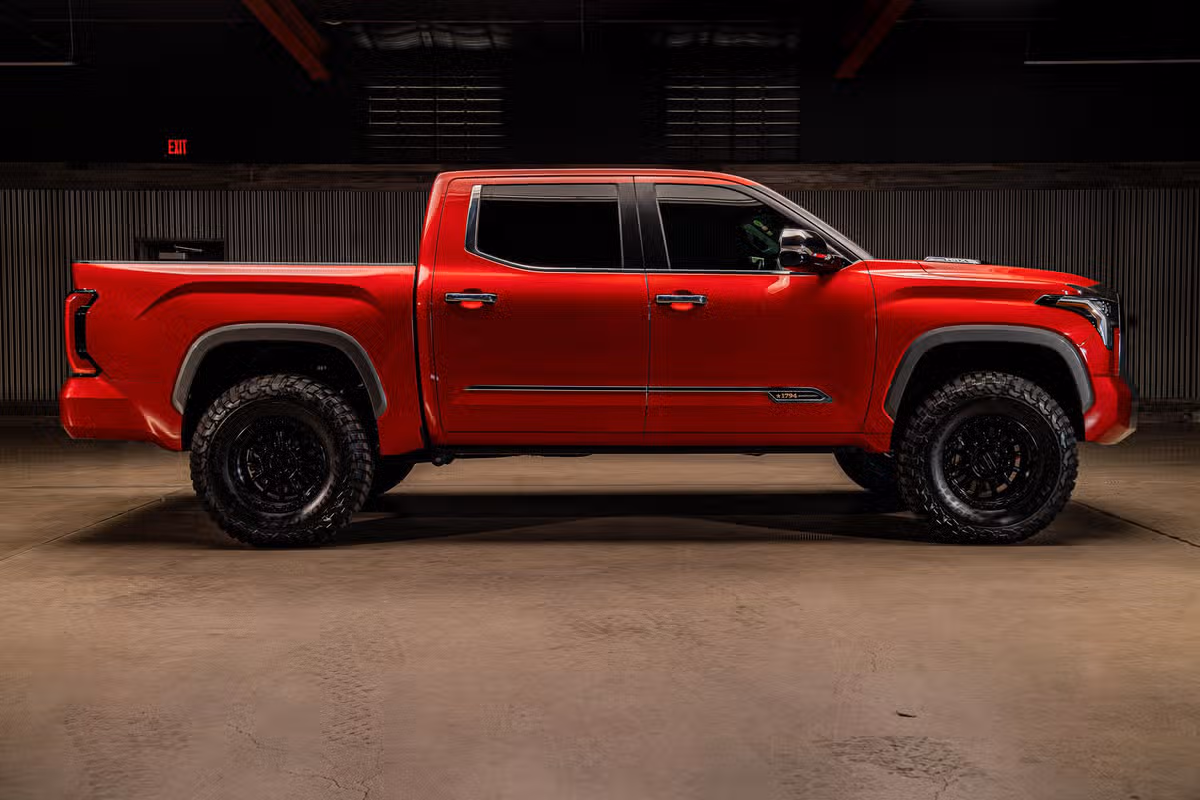 2024 Toyota Tundra 1794 Edition HV CrewMax
