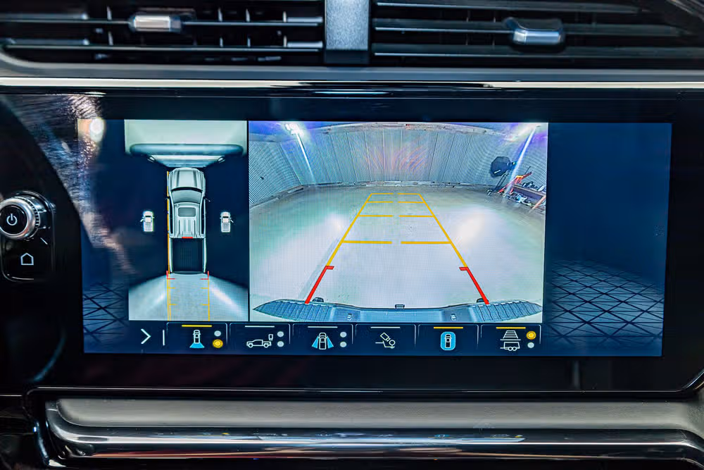 2023 GMC Sierra 1500 AT4X Crew Cab Image 17