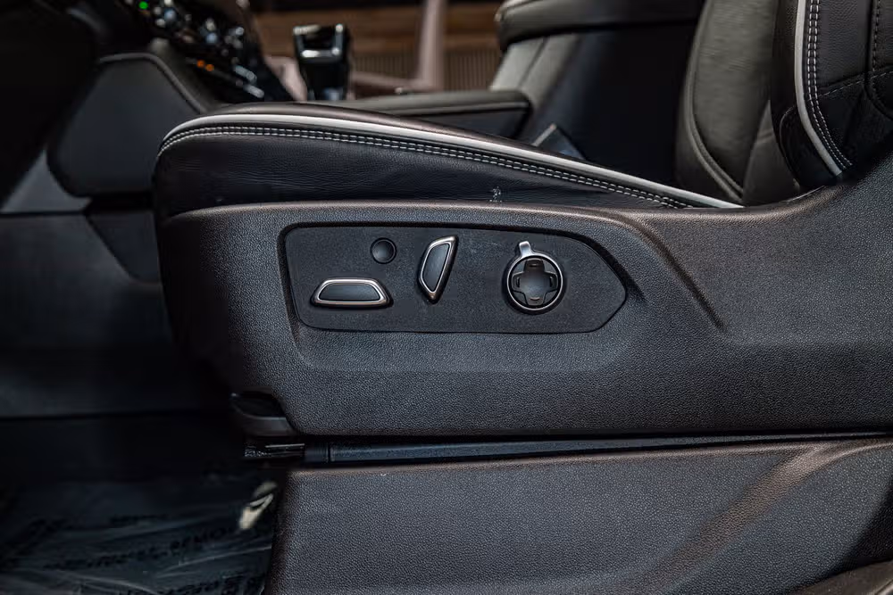 2023 GMC Sierra 1500 AT4X Crew Cab Image 21