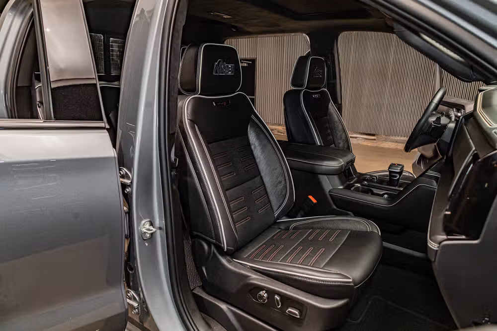 2023 GMC Sierra 1500 AT4X Crew Cab Image 27
