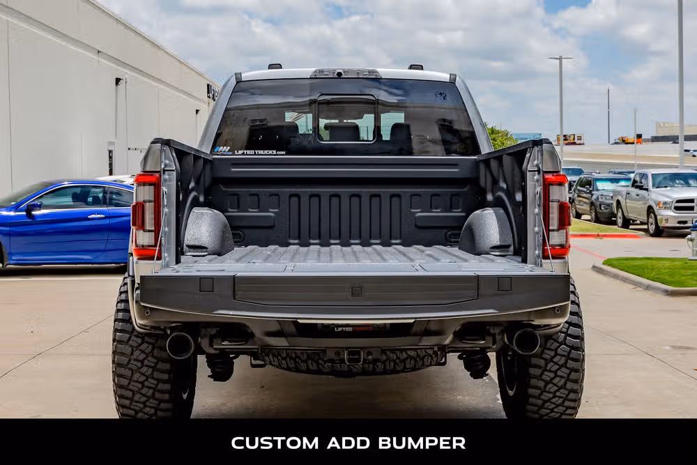 2023 Ford F-150 Raptor SuperCrew Image 8