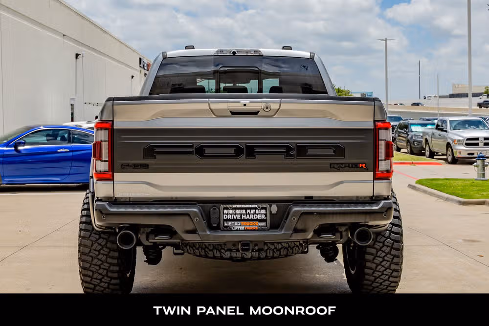 2023 Ford F-150 Raptor SuperCrew Image 7