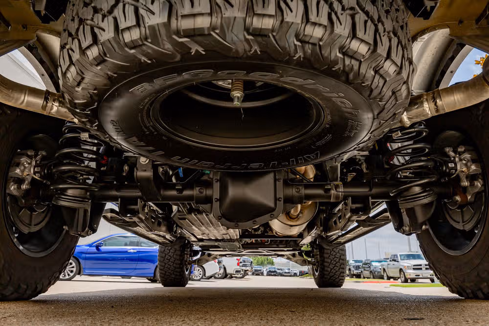 2023 Ford F-150 Raptor SuperCrew Image 15