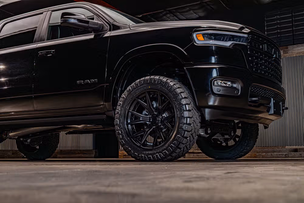 2026 Ram 1500 Limited Crew Cab Image 12