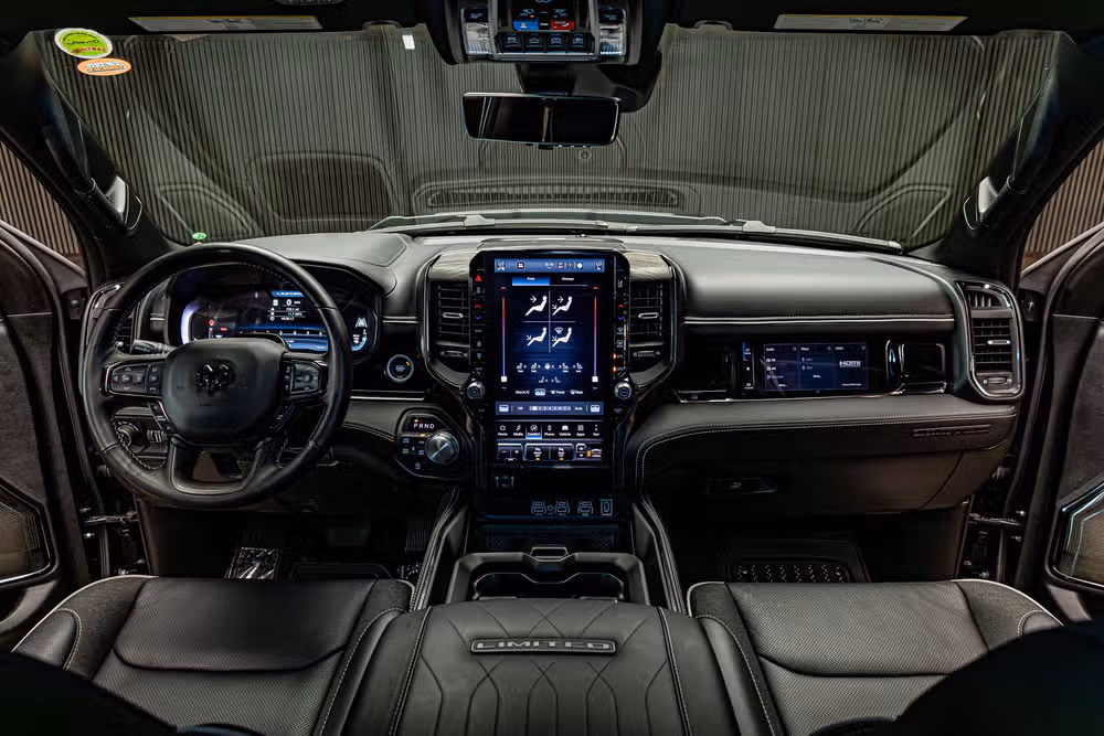 2026 Ram 1500 Limited Crew Cab Image 15