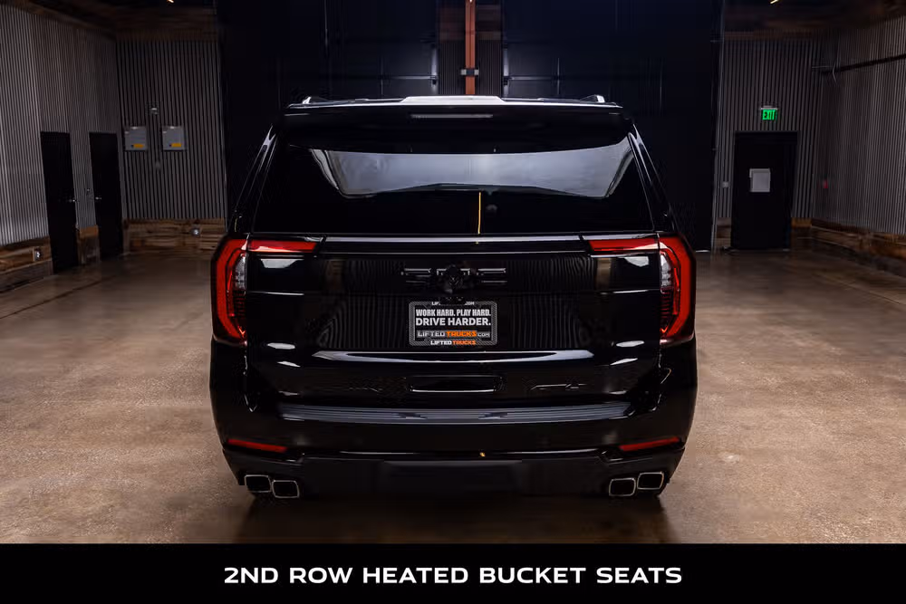 2025 GMC Yukon XL AT4 Ultimate Image 8