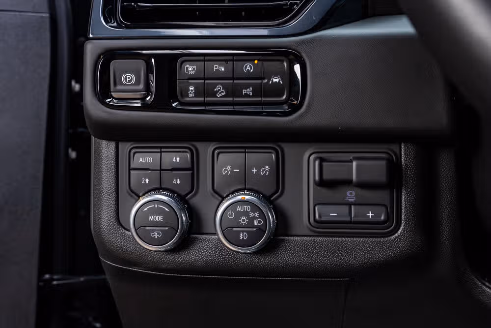 2025 GMC Yukon XL AT4 Ultimate Image 22
