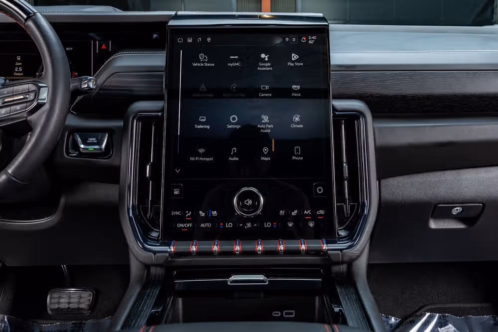 2025 GMC Yukon XL AT4 Ultimate Image 24