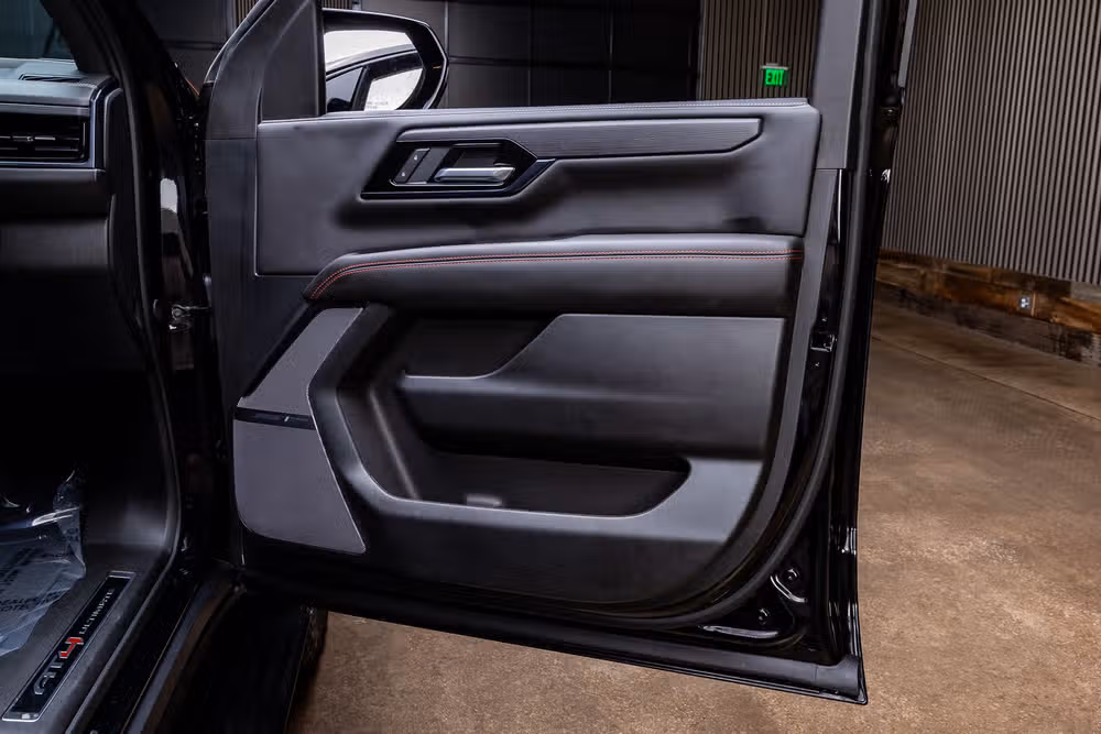 2025 GMC Yukon XL AT4 Ultimate Image 40
