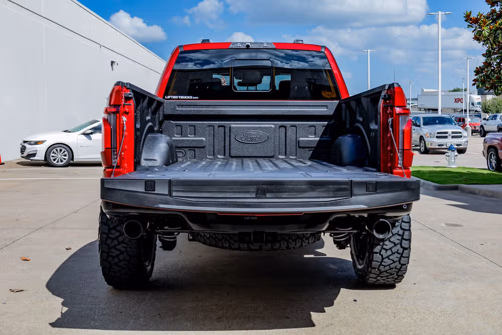 2024 Ford F-150 Raptor SuperCrew Image 18