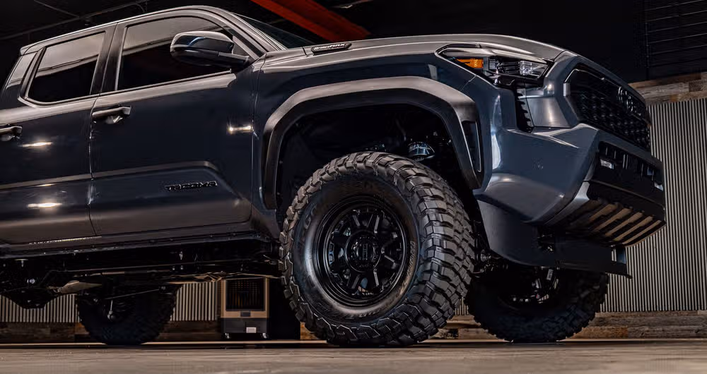 2026 Toyota Tacoma TRD Off-Road HV Double Cab Image 12