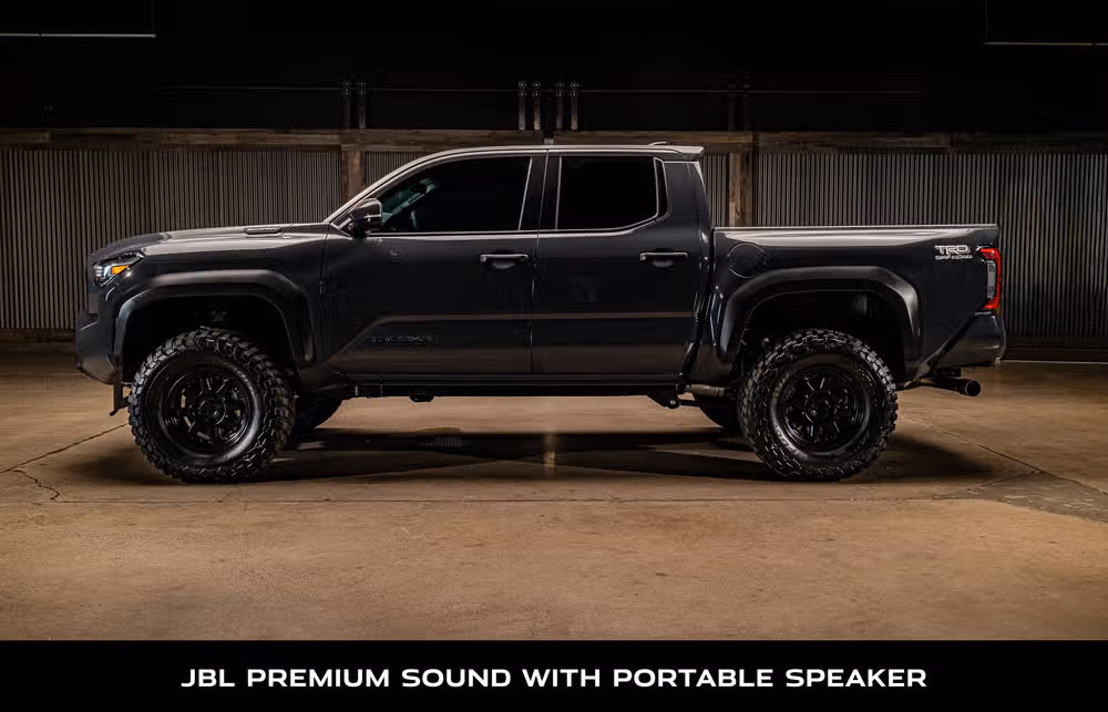 2026 Toyota Tacoma TRD Off-Road HV Double Cab Image 6