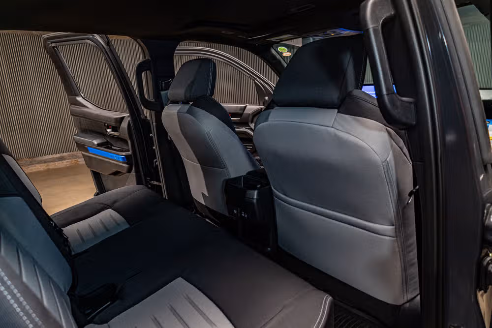 2026 Toyota Tacoma TRD Off-Road HV Double Cab Image 25