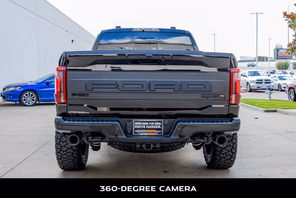 2025 Ford F-150 Raptor SuperCrew Image 8